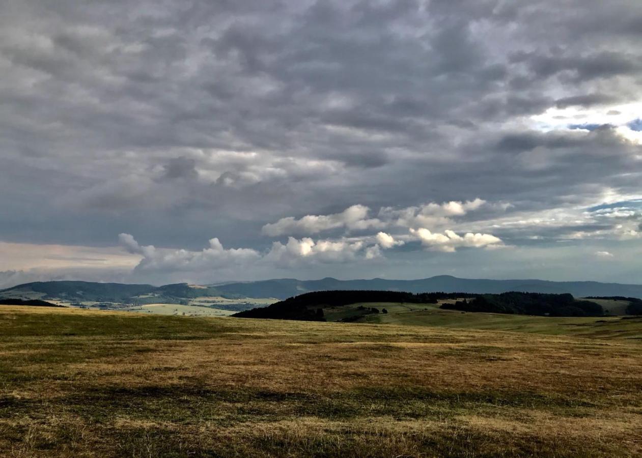 Jagdhaus In Der Rhoen In Voelliger Alleinlage Gersfeld Exterior foto